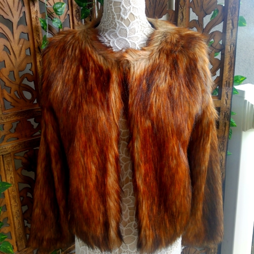 Philanthropy Faux Fur Cropped Jacket, Women's M.
